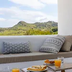 Aparthotel Cezaria Naxos 3*
