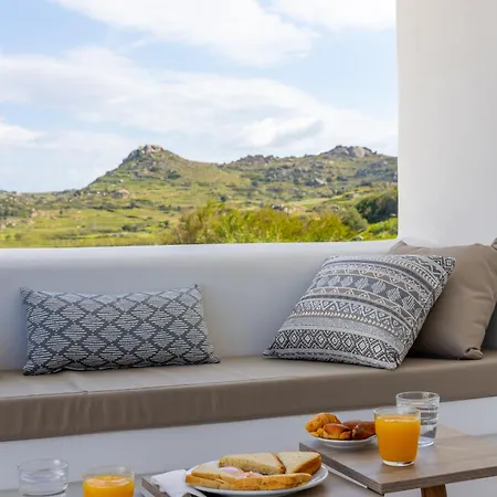 מלון דירות Cezaria Naxos 3*